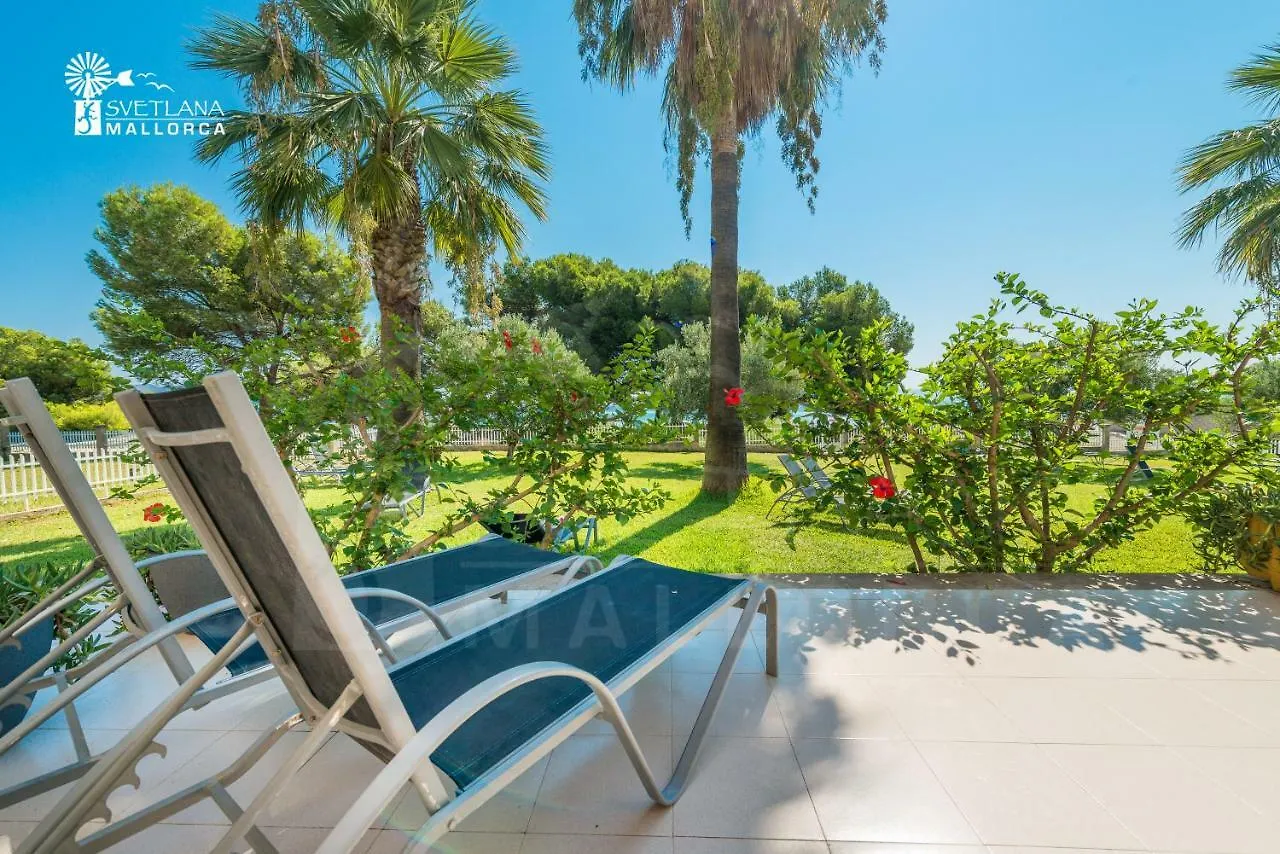 Holiday Apartament With Direct Access To The Beach In Alcudia